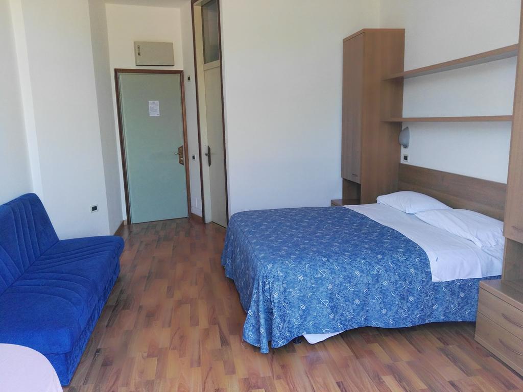 Hotel La Romantica room 2